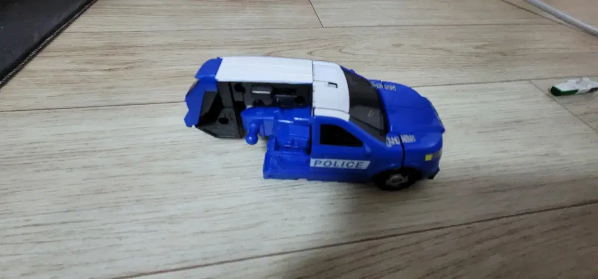 thumbnail-6